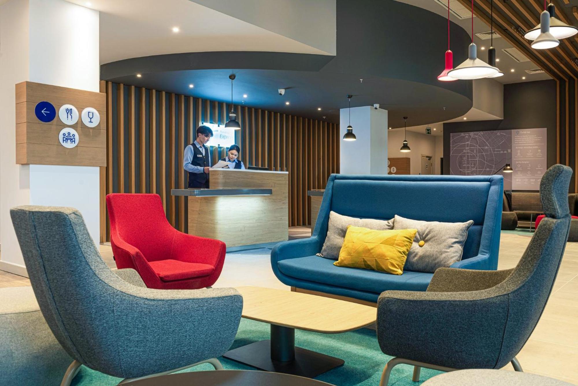 Holiday Inn Express - Astana - Turan By Ihg Exteriör bild